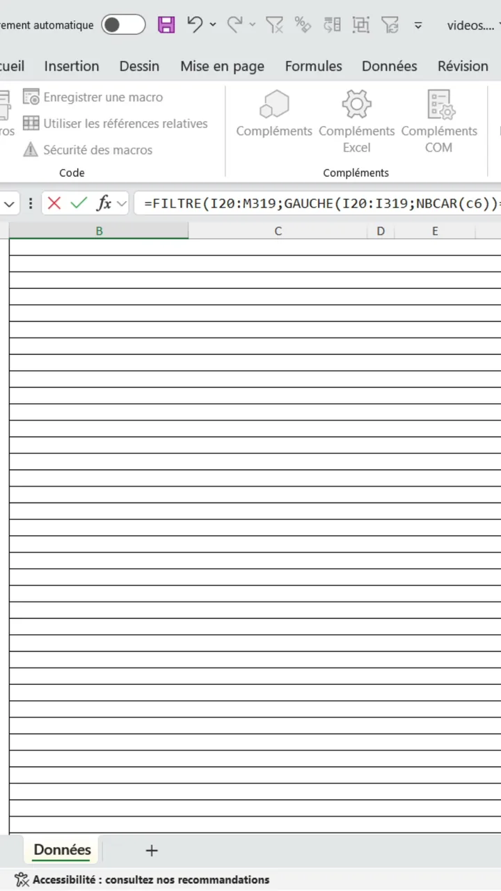 Barre de formule Excel affichant la fonction FILTRE combinée à GAUCHE et NBCAR